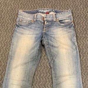 Guess Jeans